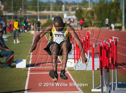 Thumbnail 1 in Southwestern League Finals photogallery.