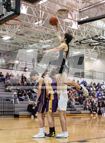 Thumbnail 3 in Idaho State All Star Game Slam Dunk Contest 2021 photogallery.