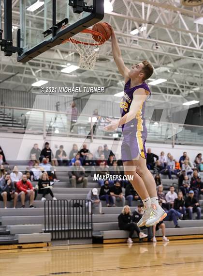 Thumbnail 3 in Idaho State All Star Game Slam Dunk Contest 2021 photogallery.