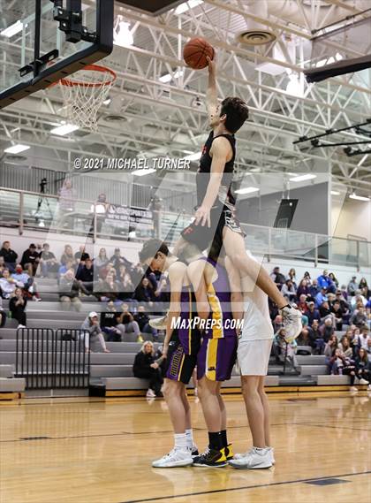Thumbnail 1 in Idaho State All Star Game Slam Dunk Contest 2021 photogallery.