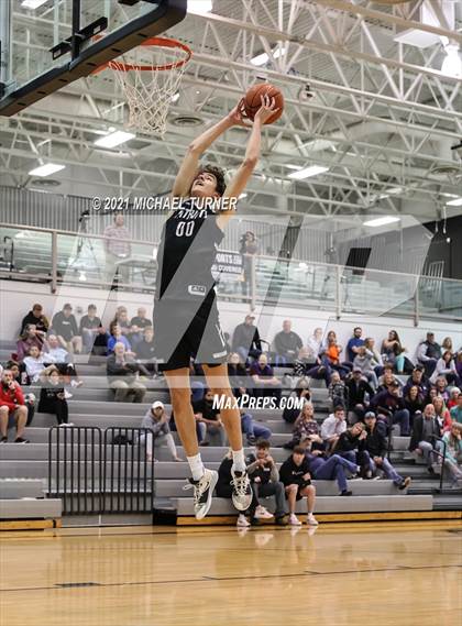 Thumbnail 3 in Idaho State All Star Game Slam Dunk Contest 2021 photogallery.