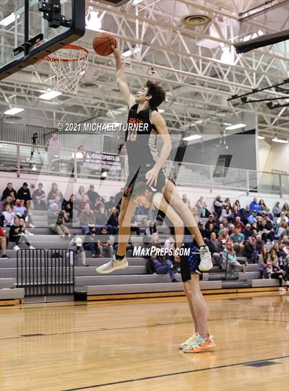Thumbnail 3 in Idaho State All Star Game Slam Dunk Contest 2021 photogallery.