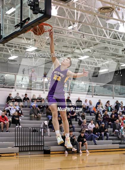 Thumbnail 2 in Idaho State All Star Game Slam Dunk Contest 2021 photogallery.
