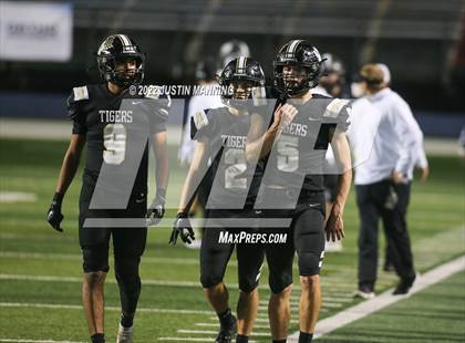Thumbnail 1 in Booneville vs. Charleston (AAA 3A Final) photogallery.