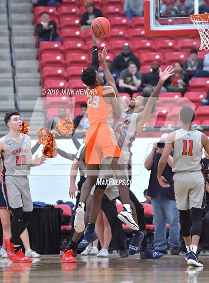 Thumbnail 2 in Bishop Gorman vs. Findlay Prep (Big City Showdown) photogallery.