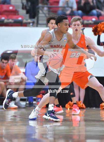 Thumbnail 3 in Bishop Gorman vs. Findlay Prep (Big City Showdown) photogallery.