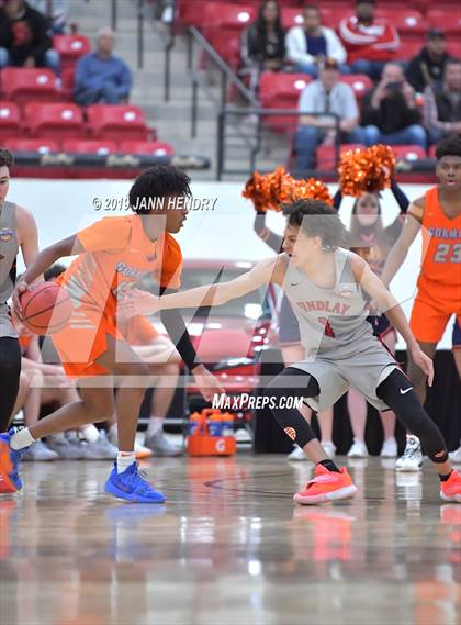 Thumbnail 3 in Bishop Gorman vs. Findlay Prep (Big City Showdown) photogallery.