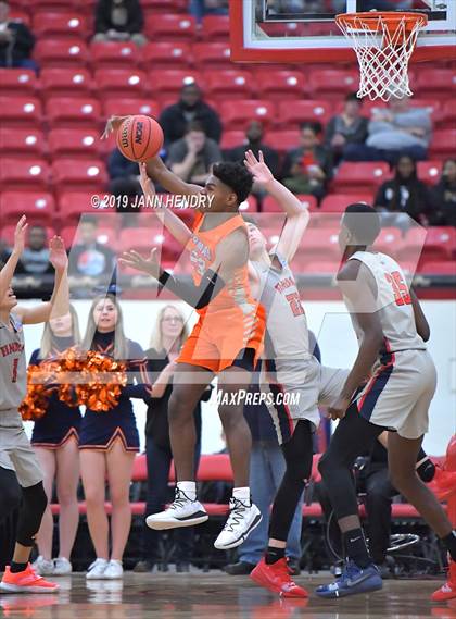 Thumbnail 1 in Bishop Gorman vs. Findlay Prep (Big City Showdown) photogallery.