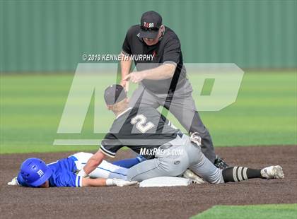 Thumbnail 2 in Midlothian vs Royce City Game 3 (UIL 5A Area Playoff) photogallery.