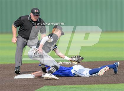 Thumbnail 3 in Midlothian vs Royce City Game 3 (UIL 5A Area Playoff) photogallery.