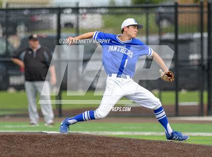 Thumbnail 3 in Midlothian vs Royce City Game 3 (UIL 5A Area Playoff) photogallery.