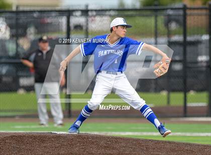 Thumbnail 2 in Midlothian vs Royce City Game 3 (UIL 5A Area Playoff) photogallery.