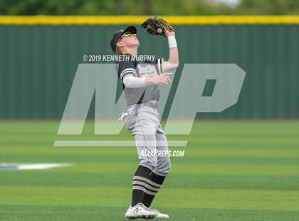 Thumbnail 2 in Midlothian vs Royce City Game 3 (UIL 5A Area Playoff) photogallery.