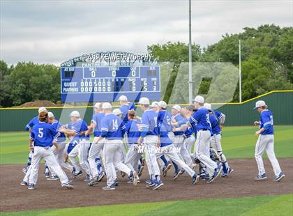 Thumbnail 3 in Midlothian vs Royce City Game 3 (UIL 5A Area Playoff) photogallery.