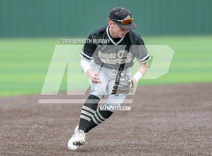 Thumbnail 2 in Midlothian vs Royce City Game 3 (UIL 5A Area Playoff) photogallery.
