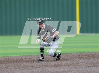Thumbnail 3 in Midlothian vs Royce City Game 3 (UIL 5A Area Playoff) photogallery.