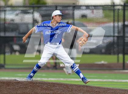 Thumbnail 3 in Midlothian vs Royce City Game 3 (UIL 5A Area Playoff) photogallery.