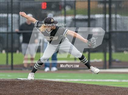 Thumbnail 2 in Midlothian vs Royce City Game 3 (UIL 5A Area Playoff) photogallery.