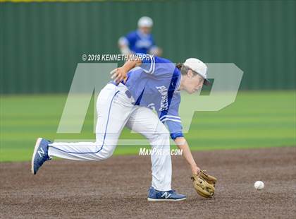 Thumbnail 3 in Midlothian vs Royce City Game 3 (UIL 5A Area Playoff) photogallery.