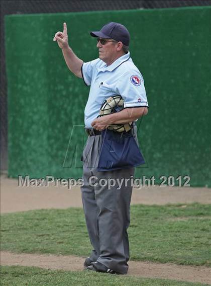 Thumbnail 3 in Harvard-Westlake @ Notre Dame photogallery.