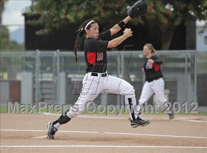 Thumbnail 3 in Harvard-Westlake @ Notre Dame photogallery.