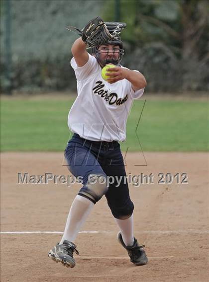 Thumbnail 3 in Harvard-Westlake @ Notre Dame photogallery.