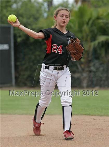 Thumbnail 2 in Harvard-Westlake @ Notre Dame photogallery.