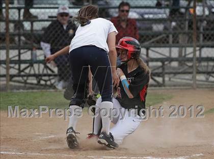 Thumbnail 1 in Harvard-Westlake @ Notre Dame photogallery.