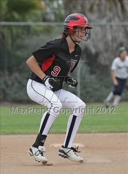 Thumbnail 3 in Harvard-Westlake @ Notre Dame photogallery.