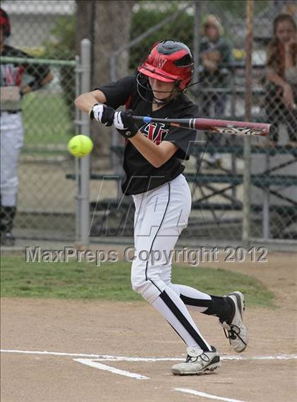 Thumbnail 3 in Harvard-Westlake @ Notre Dame photogallery.