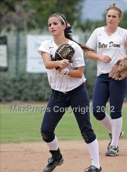Thumbnail 2 in Harvard-Westlake @ Notre Dame photogallery.