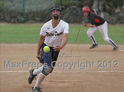 Thumbnail 3 in Harvard-Westlake @ Notre Dame photogallery.