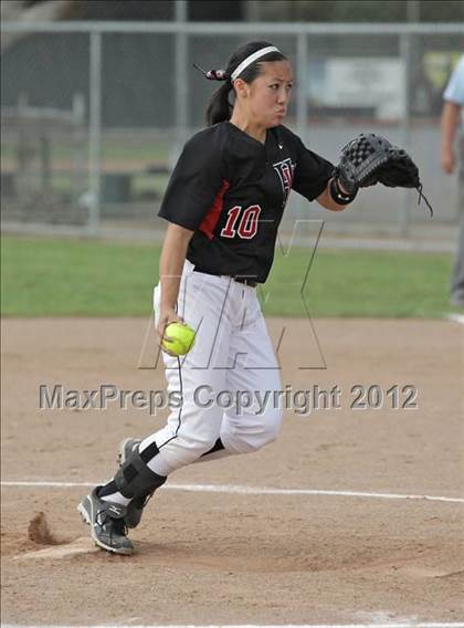 Thumbnail 1 in Harvard-Westlake @ Notre Dame photogallery.