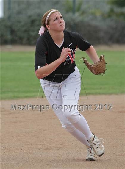 Thumbnail 2 in Harvard-Westlake @ Notre Dame photogallery.