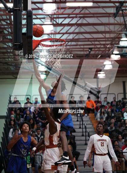Thumbnail 3 in North Crowley vs. Dobie (McDonald's Texas Invitational) photogallery.