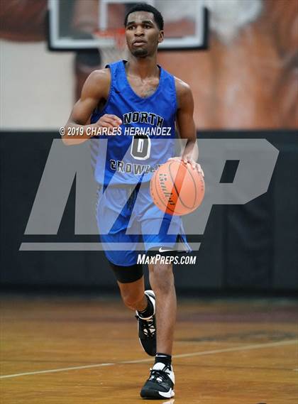 Thumbnail 1 in North Crowley vs. Dobie (McDonald's Texas Invitational) photogallery.