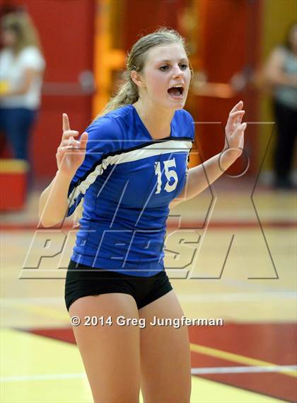 Thumbnail 3 in Analy @ Cardinal Newman photogallery.
