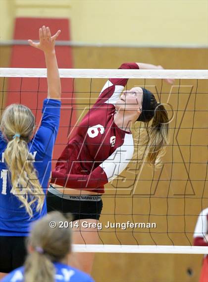 Thumbnail 1 in Analy @ Cardinal Newman photogallery.