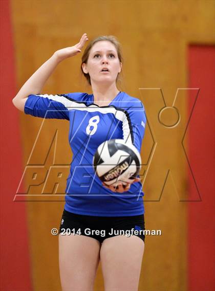 Thumbnail 2 in Analy @ Cardinal Newman photogallery.