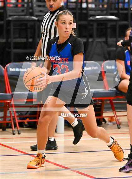 Thumbnail 3 in Mountain View vs. Shadow Hills (Section 7) photogallery.