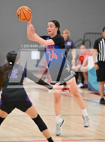 Thumbnail 1 in Mountain View vs. Shadow Hills (Section 7) photogallery.