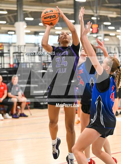Thumbnail 2 in Mountain View vs. Shadow Hills (Section 7) photogallery.