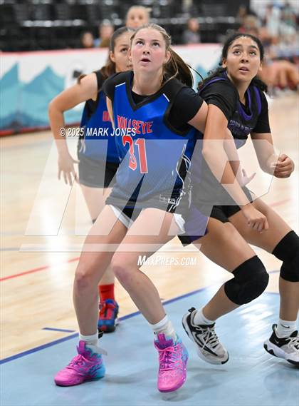 Thumbnail 3 in Mountain View vs. Shadow Hills (Section 7) photogallery.