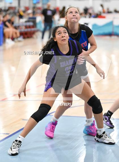 Thumbnail 1 in Mountain View vs. Shadow Hills (Section 7) photogallery.