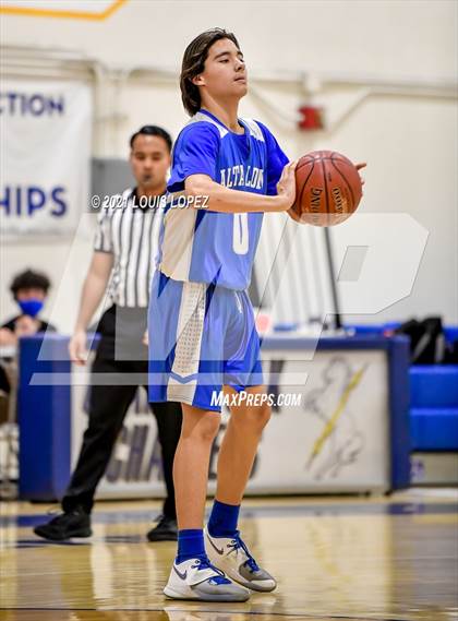 Thumbnail 2 in Alta Loma @ Charter Oak photogallery.