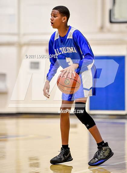 Thumbnail 1 in Alta Loma @ Charter Oak photogallery.