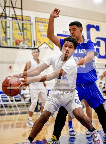 Thumbnail 1 in Alta Loma @ Charter Oak photogallery.