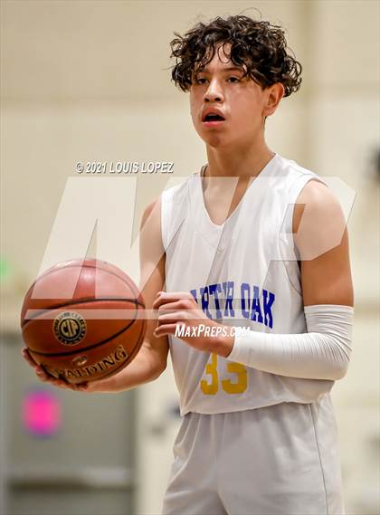 Thumbnail 1 in Alta Loma @ Charter Oak photogallery.