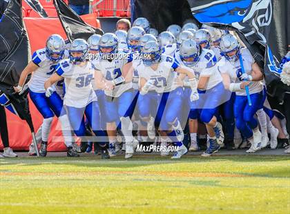 Thumbnail 3 in Broomfield vs. Pine Creek (CHSAA 4A State Final) photogallery.