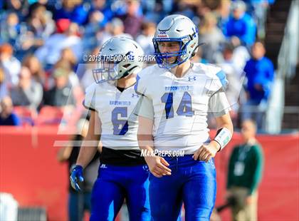 Thumbnail 3 in Broomfield vs. Pine Creek (CHSAA 4A State Final) photogallery.